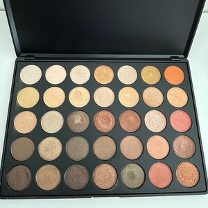 Morphe 35OS Eyeshadow Palette (Used)
